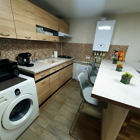 Apartament Lupeni Lupeni  Eksteriør billede